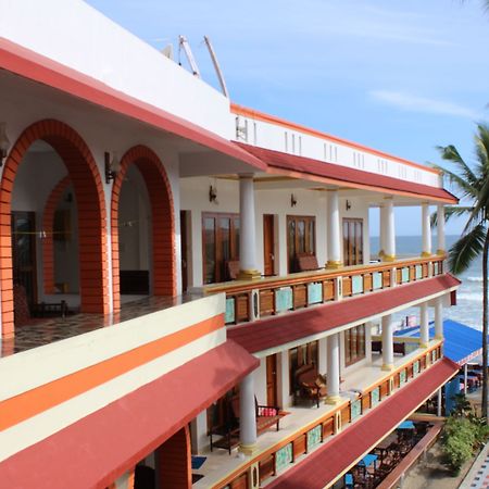 Hotel Sea View Palace - The Beach Hotel, Kovalam Extérieur photo