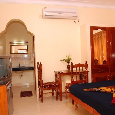 Hotel Sea View Palace - The Beach Hotel, Kovalam Extérieur photo