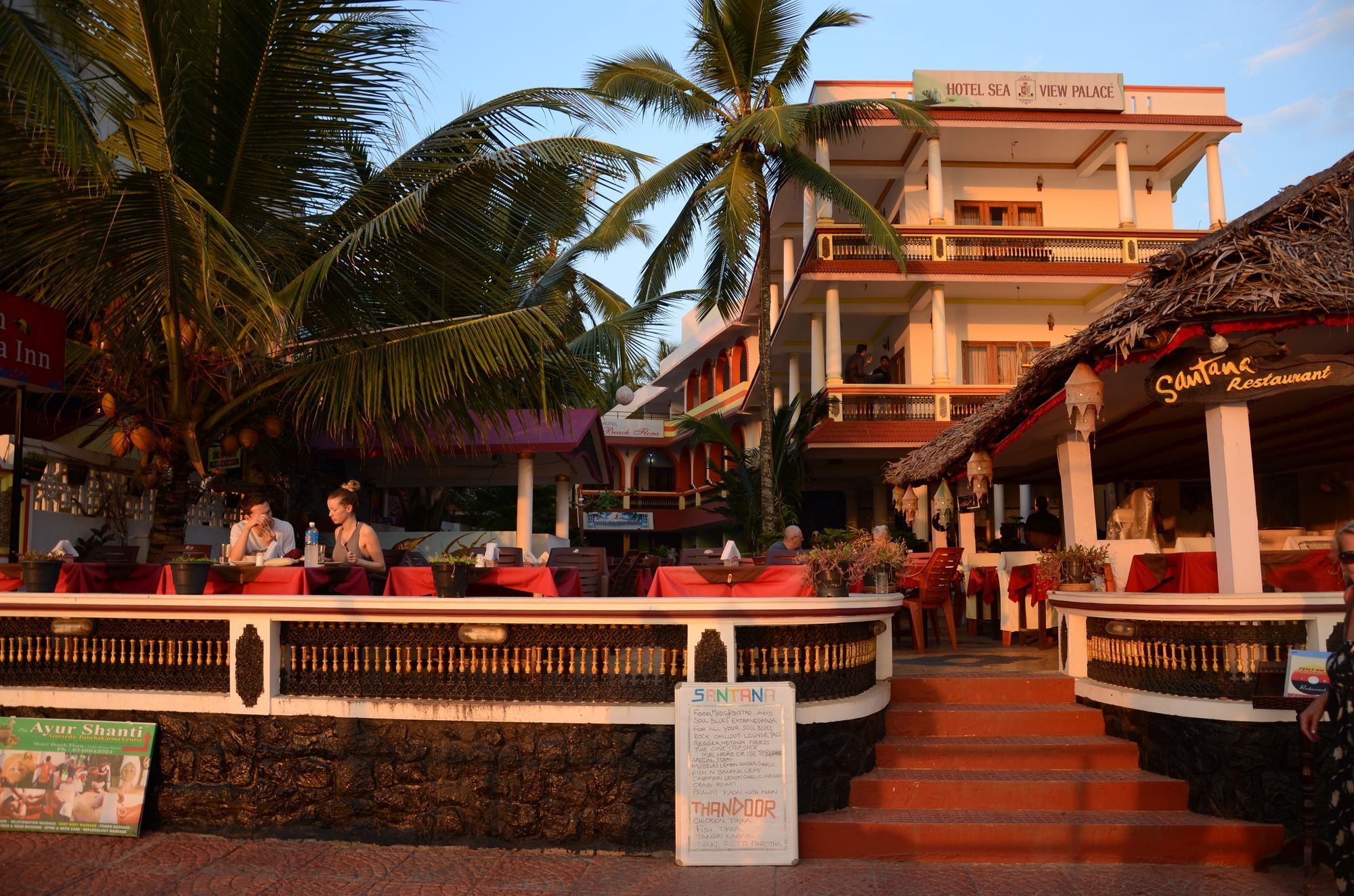 Hotel Sea View Palace - The Beach Hotel, Kovalam Extérieur photo