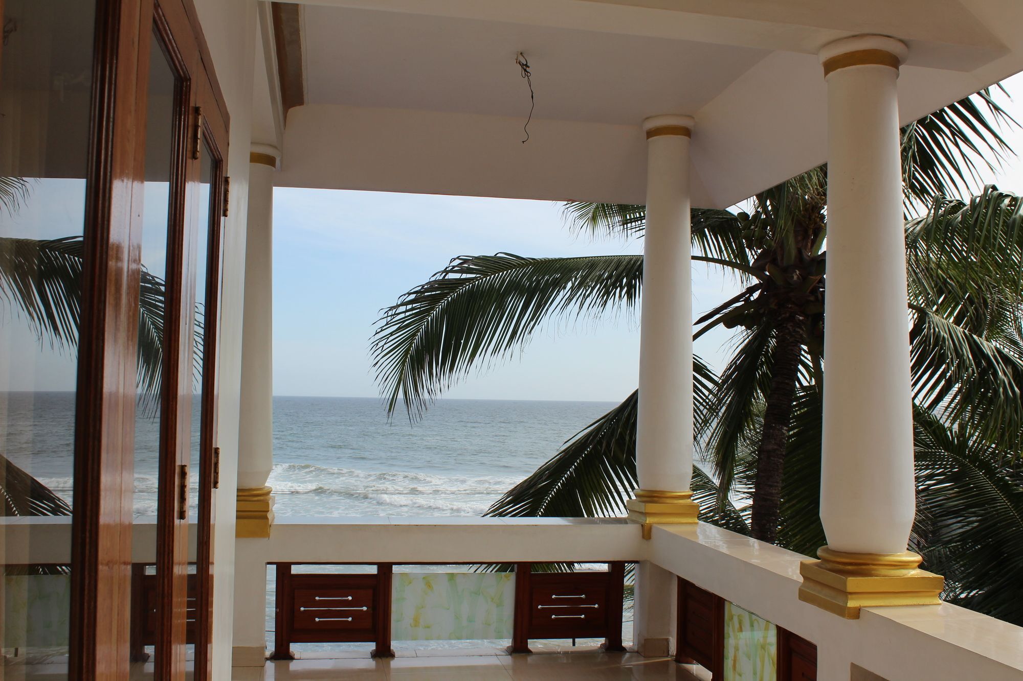 Hotel Sea View Palace - The Beach Hotel, Kovalam Extérieur photo